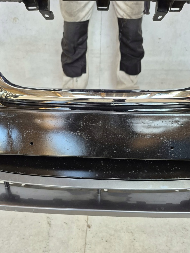 Купити Nissan leaf 2 2 17- бампер перед передній pdc 620225sh0h