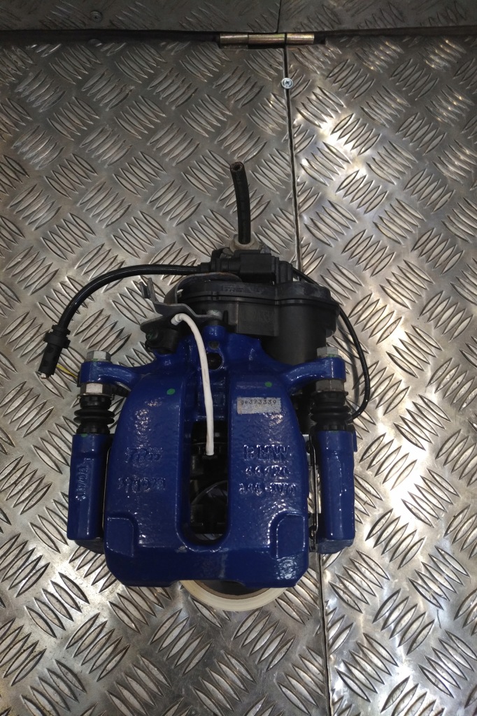 Bmw x3 g01 x3m f97 x4 g02 x4m f98 суппорты тормозные mpakiet Доставка