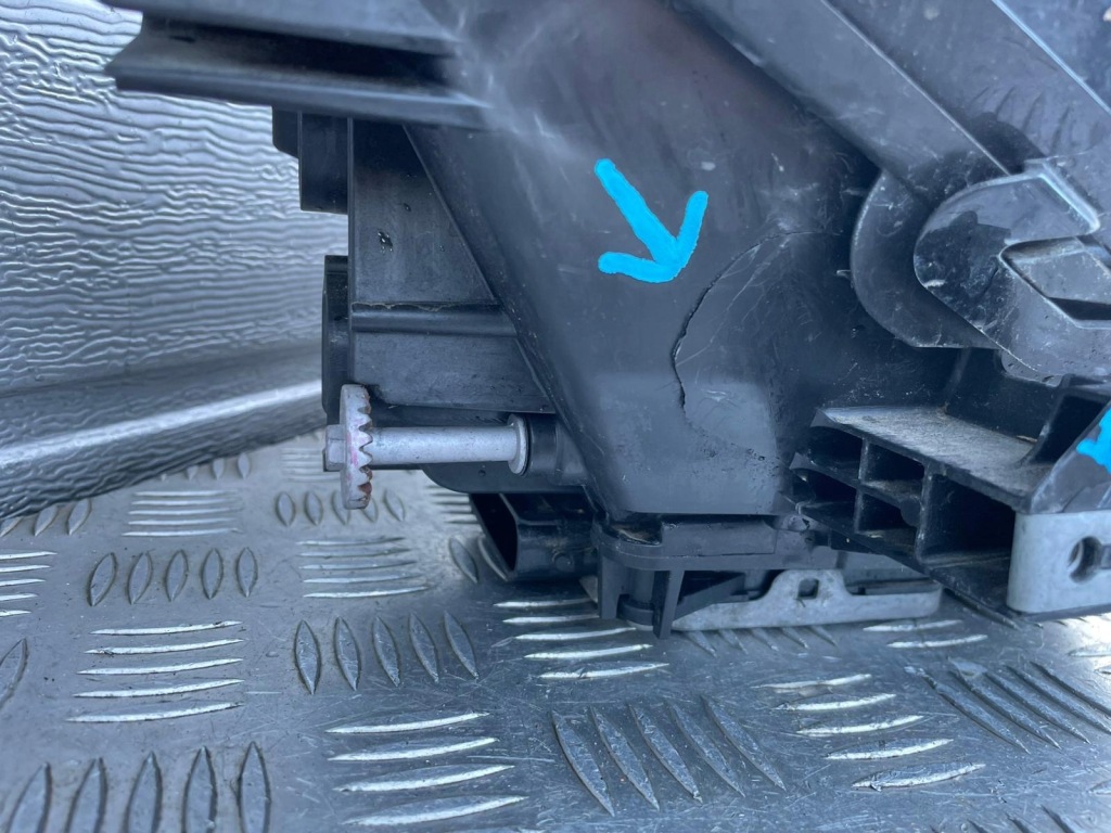 Lexus nx рестайлинг  фара левая правый  перед full led eu. 89907-78100 89908-78100 с Разборки