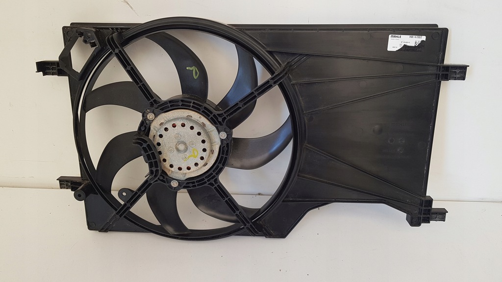 фото №1, Opel corsa e adam lift вентилятор радиатора идеальное состояние