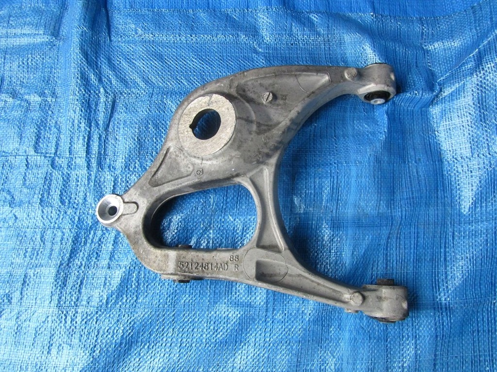 фото №11, Dodge durango iii 3.6i 2016 рычаг задняя