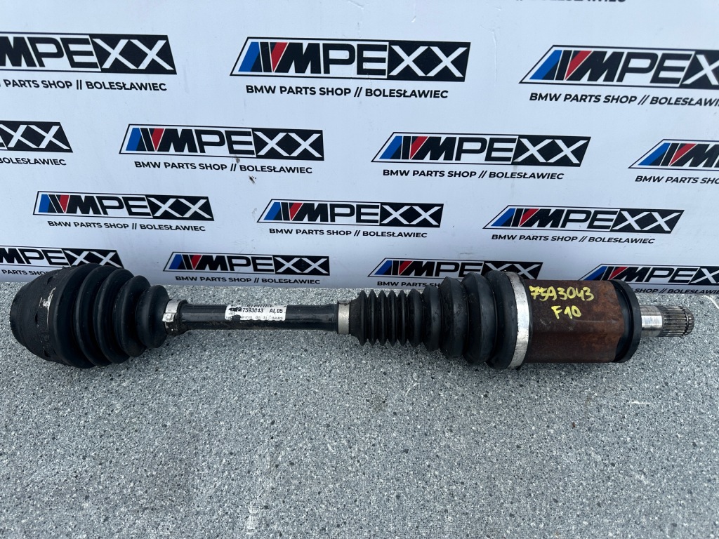 Купить Bmw f10 f11 приводной вал левый перед передняя 7593043