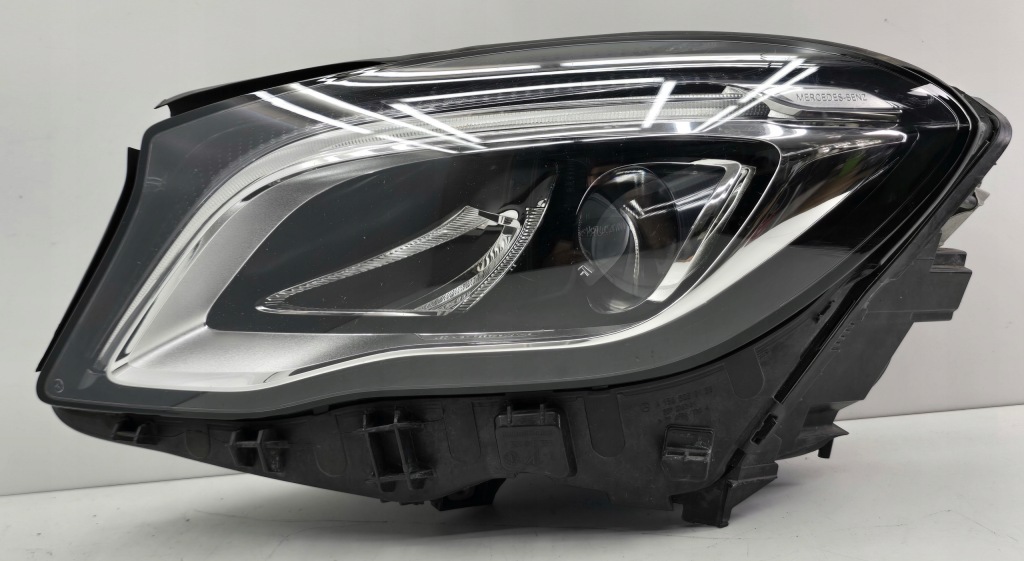 Купити Mercedes gla w156 рестайлінг  2017-19 led фара лівий лампа перед a1569066900