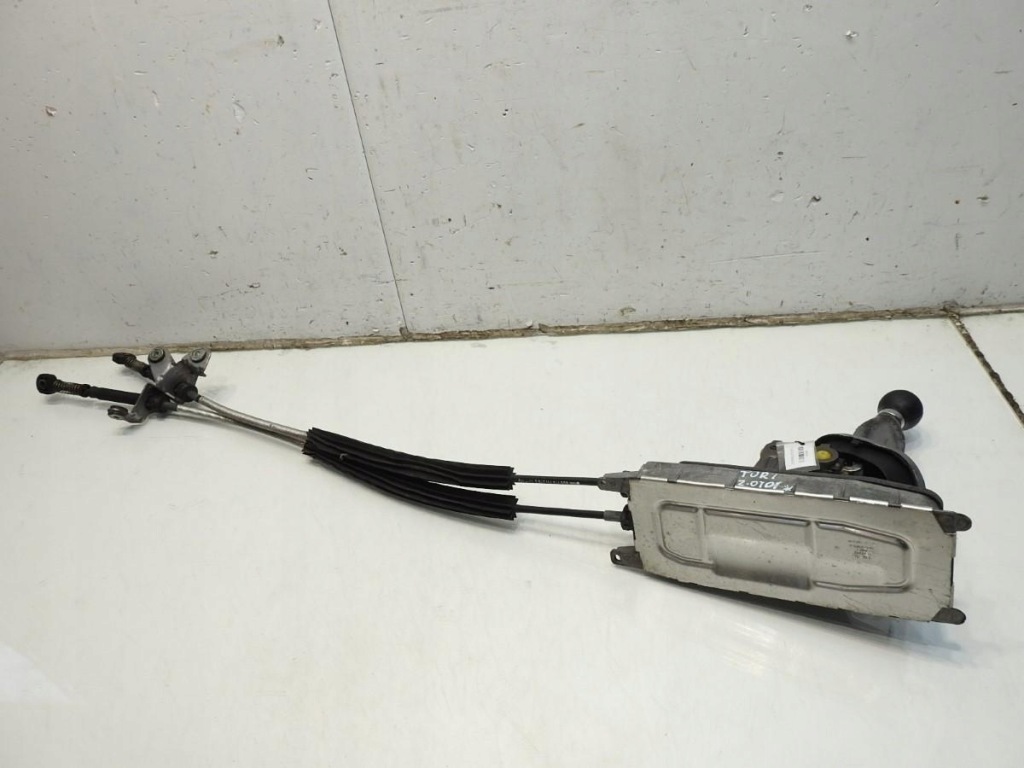 фото №7, Выборщик тросы ручка переключения передач чехол volkswagen touran i 1k0711091a