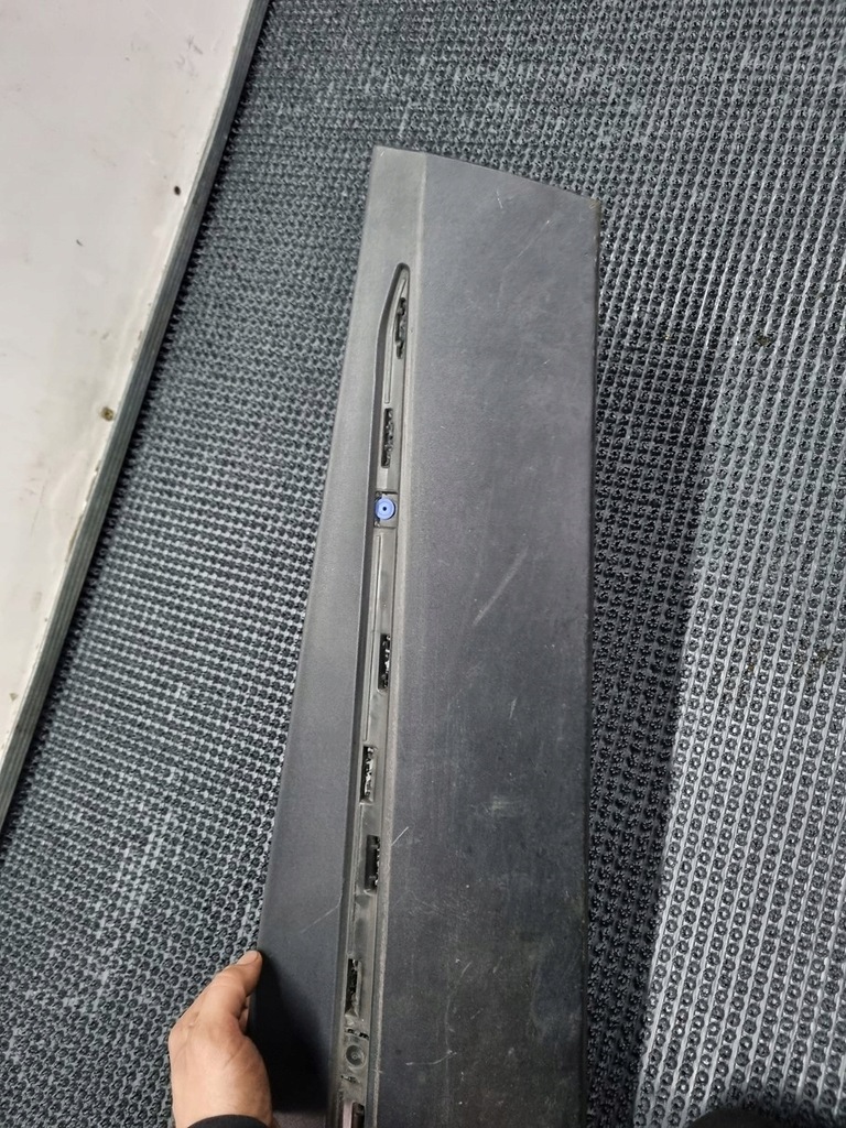 фото №4, Молдинг дверь правый перед renault captur 801867830r