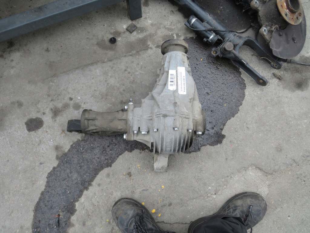 фото №1, Дифференциал мост передний a1643302702 mercedes w164 6.3