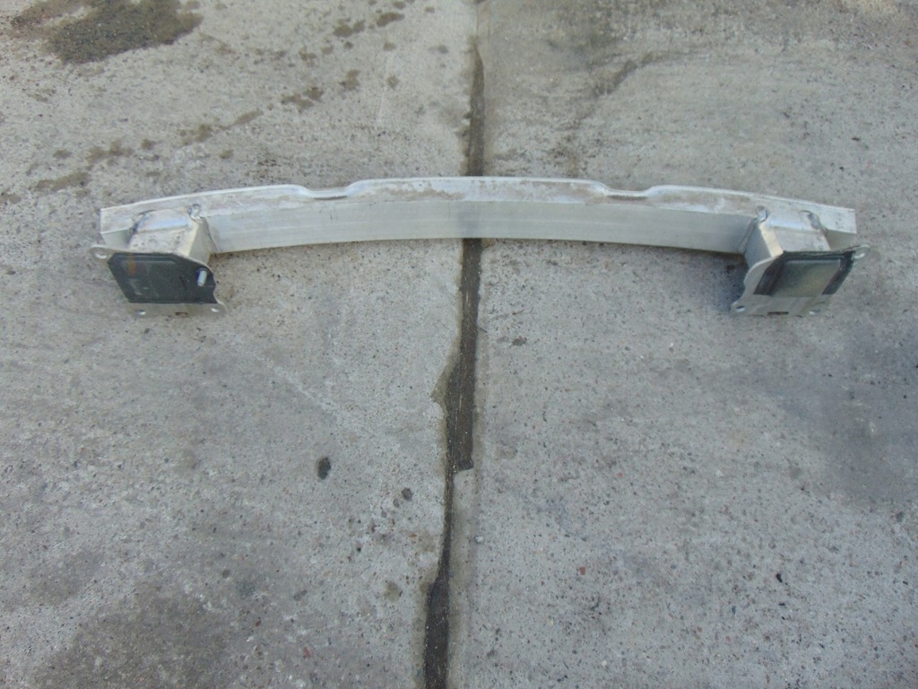 фото №10, Балка бампера задня audi a6 c8 4k0807309