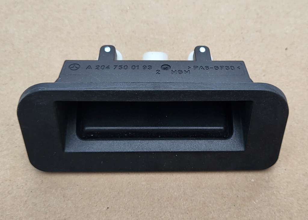 фото №1, Mercedes glk x204 ручка крышки задняя