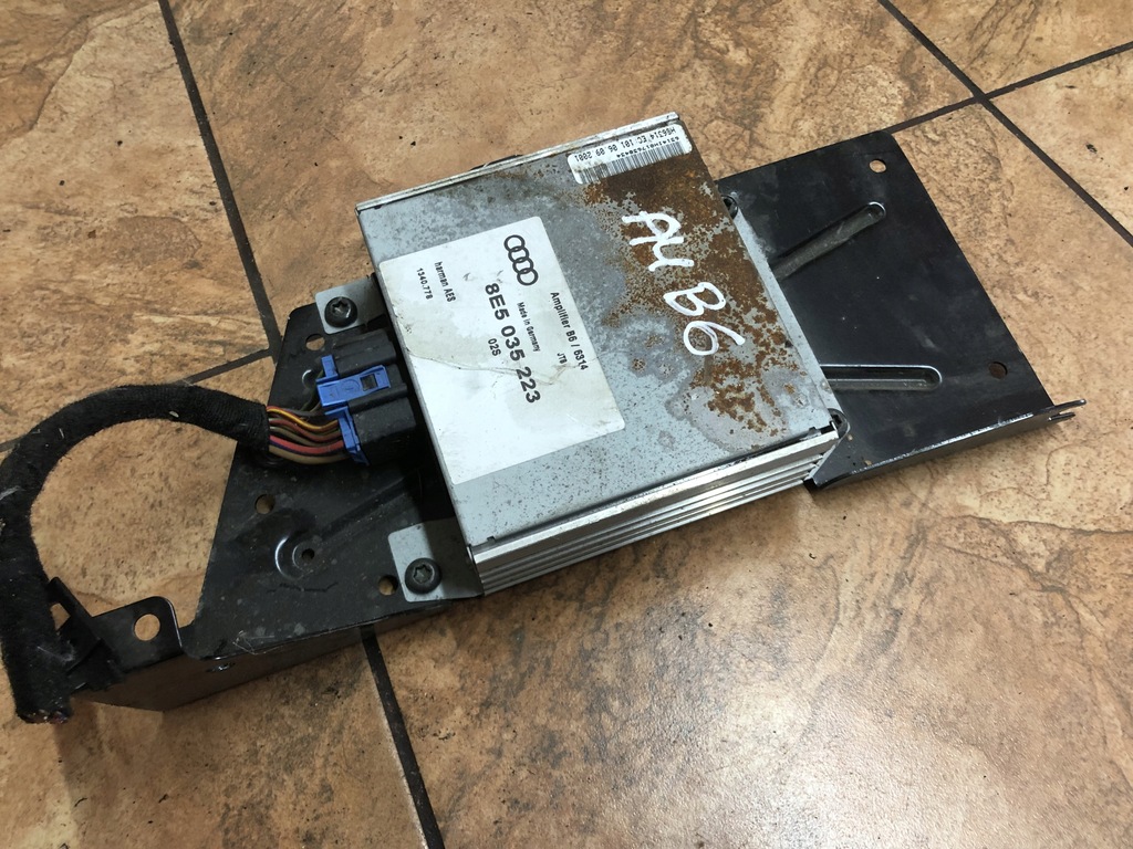 фото №1, Audi a4 b6 усилитель