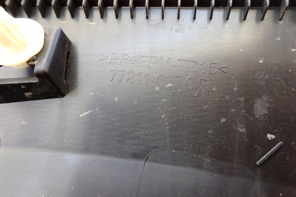 фото №11, Suzuki s-cross ii 22- молдинг крыла перед передняя правая 7721163t0r оригинальный номер