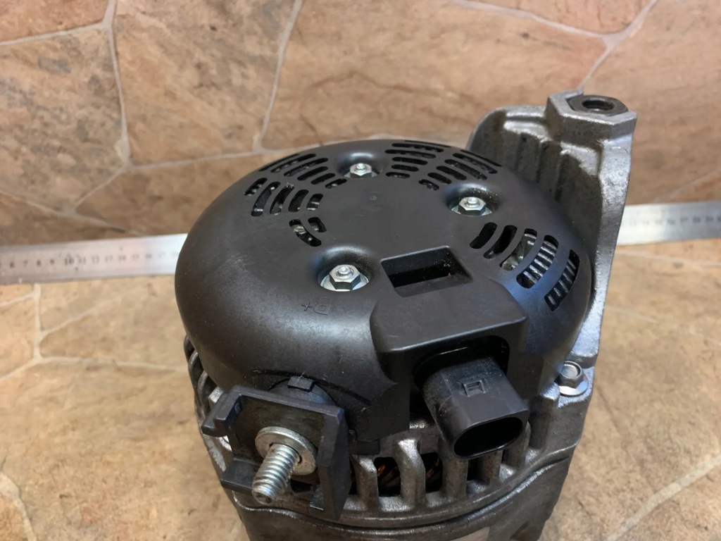 Генератор bmw 5 f10 0210802280 2.0l дизель 140kw 2014 с Разборки