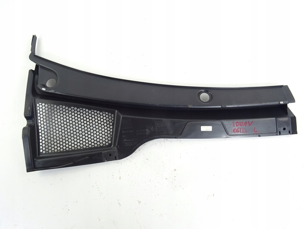 фото №9, Seat ibiza v жабо пластиковий ліва 6f1819403k