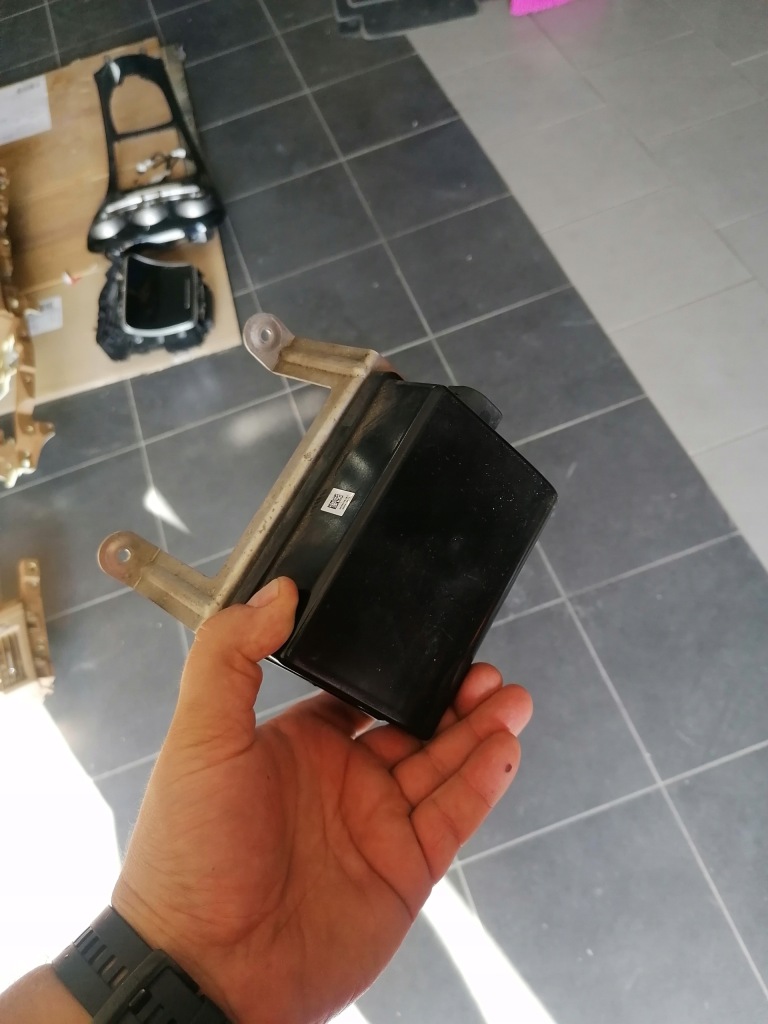 Купити Mercedes w221 lift радар distronic датчик круїз-контроль