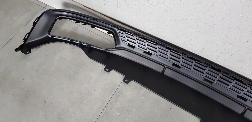 фото №8, Audi a6 c8 s-line спойлер накладка бампера 4k0