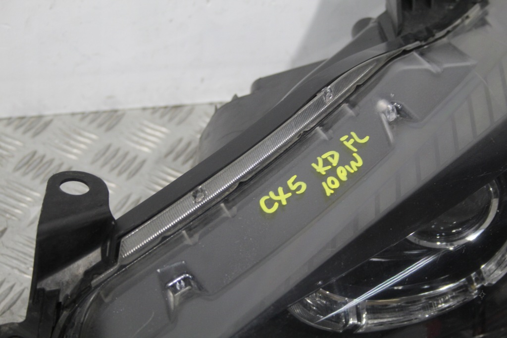 Купити Ліхтарі  перед led 10 контактів mazda cx5 kd рестайлінг