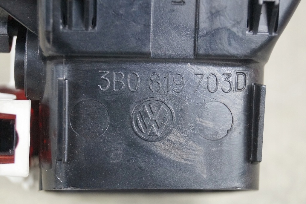 фото №6, Решітка обдув ліва підсвічена vw passat b5 lift