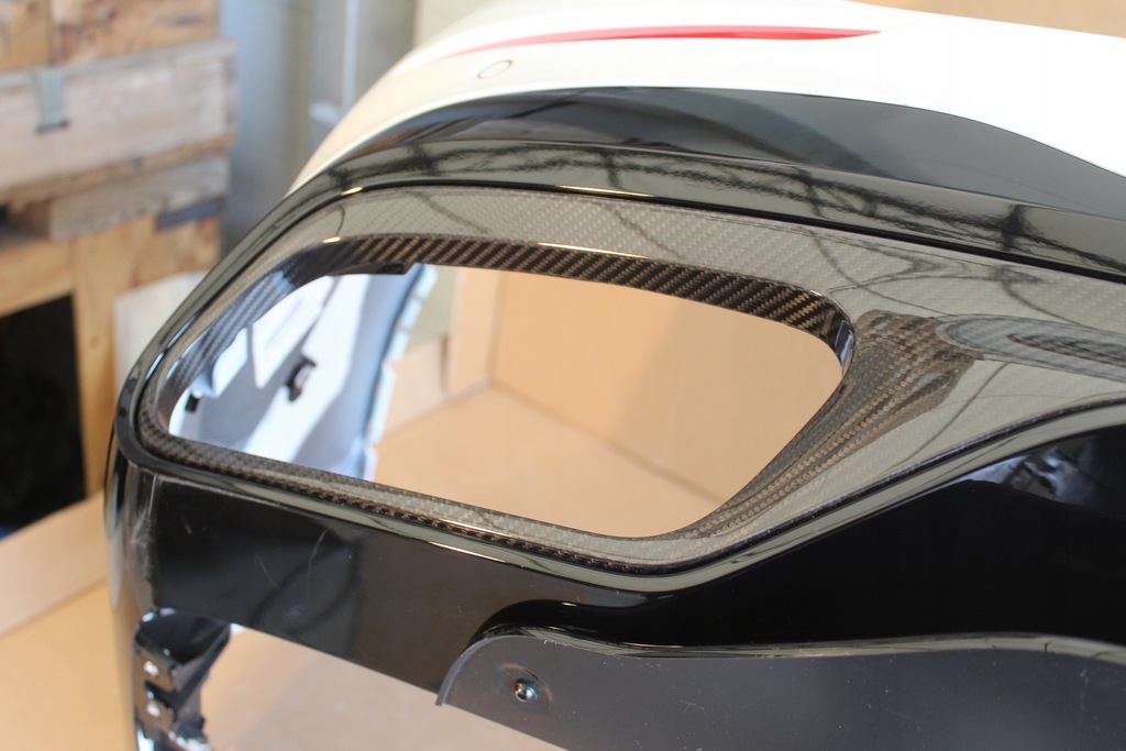 фото №13, Бампер задняя mercedes c-klasa w206 206 kombi 63 s amg карбон