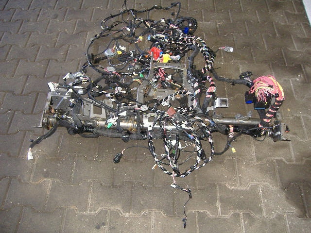 фото №2, Smart forfour 453 підсилювач труба каркас консолі