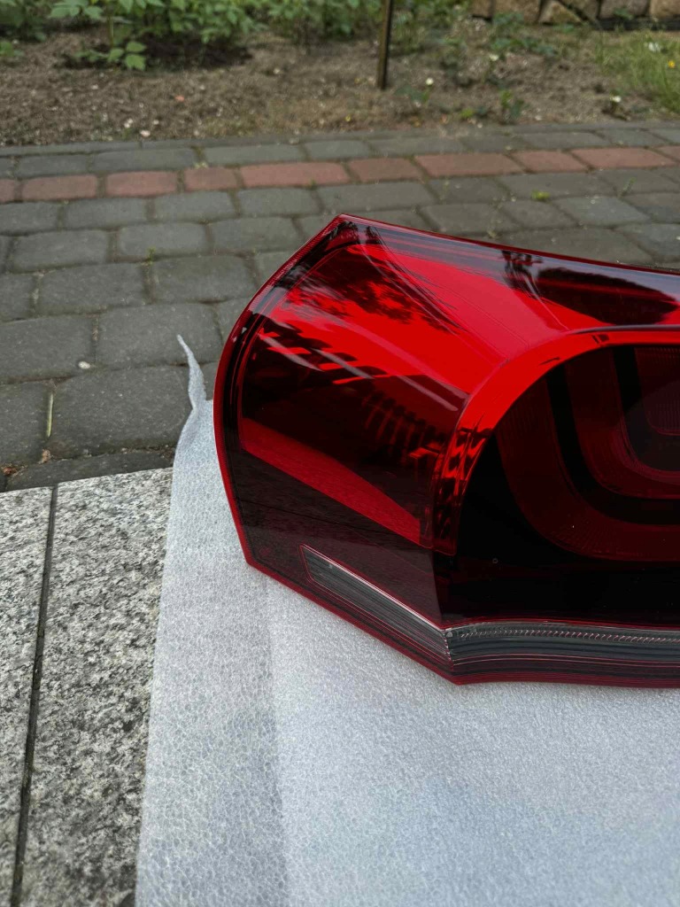 Citroen c4 picasso 2 рестайлинг  фара задняя левая led европа 16- Недорого