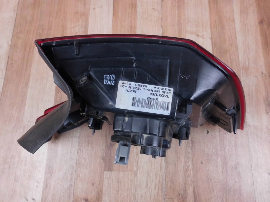 фото №9, Volvo s90 2016-2020 лампа ліва задня задня лівий 31656773