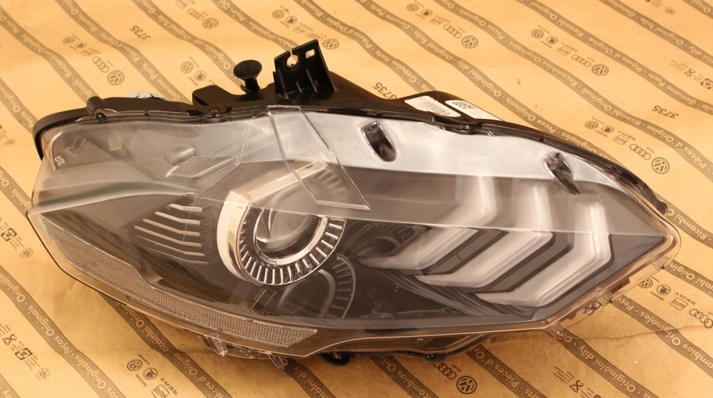 Купить Ford mustang 6 vi рестайлинг  18-23 фара перед full led