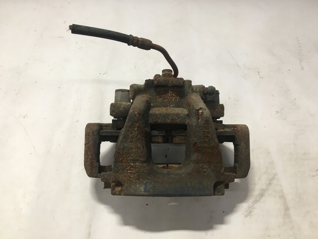 фото №1, Супорт лівий перед jaguar f-pace