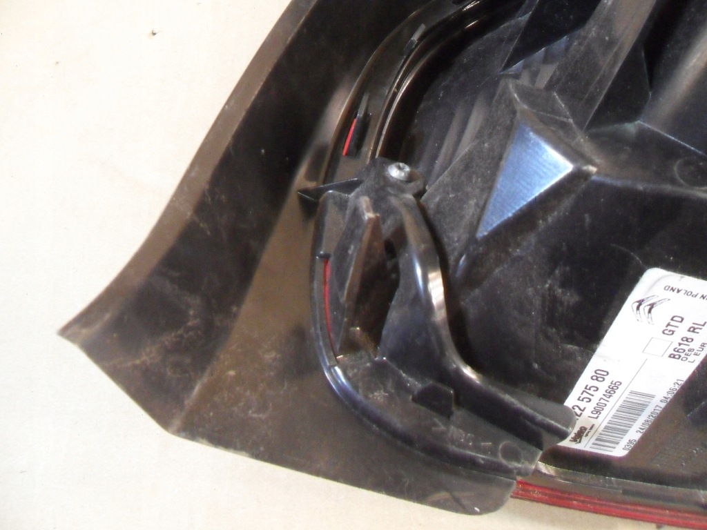 фото №13, Лампа задняя задняя левая citroen c3 iii 3 9812257580