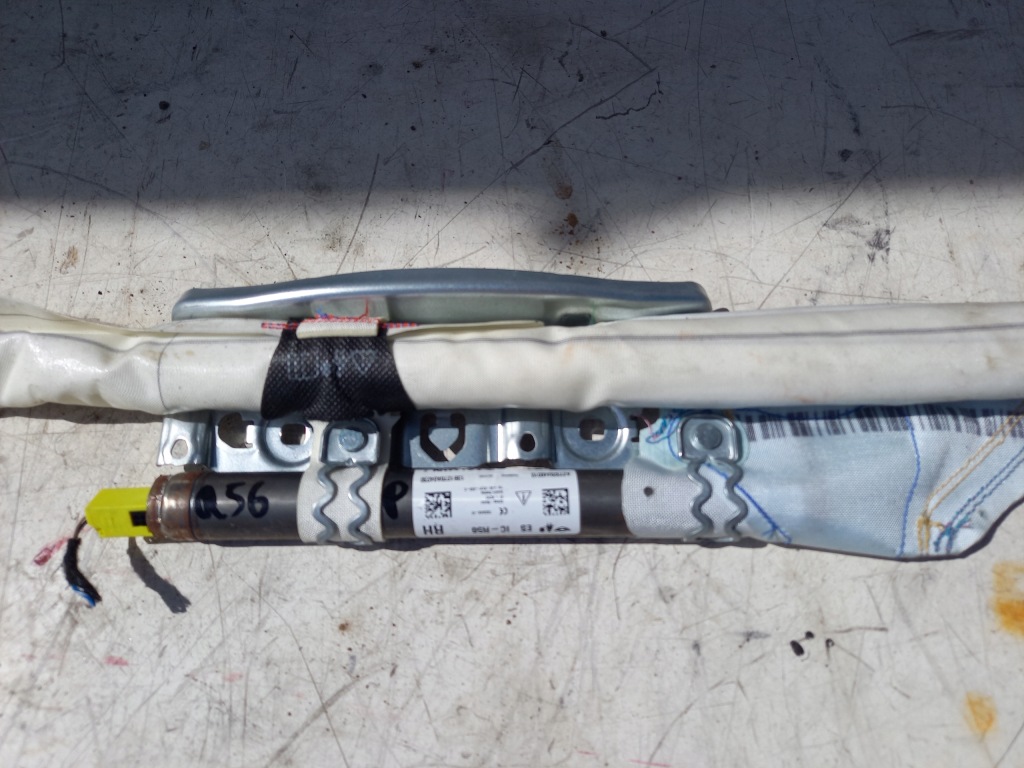 Шторка безпеки права ліва mini cooper r56 Недорого