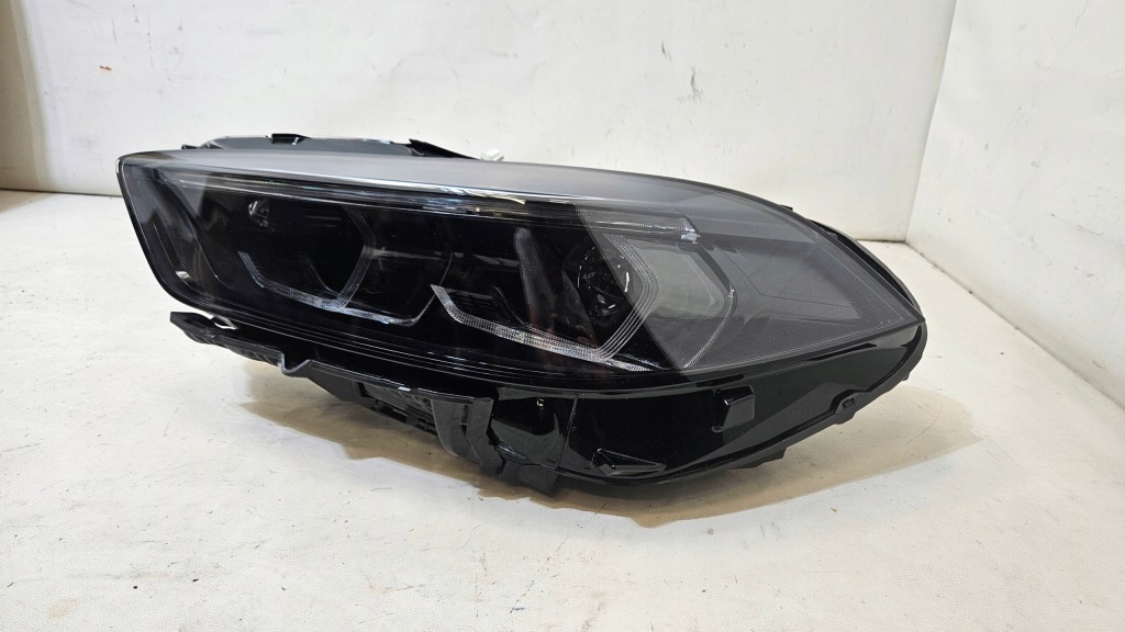 фото №2, Лампа передняя левая bmw 1 f40 shadow line led