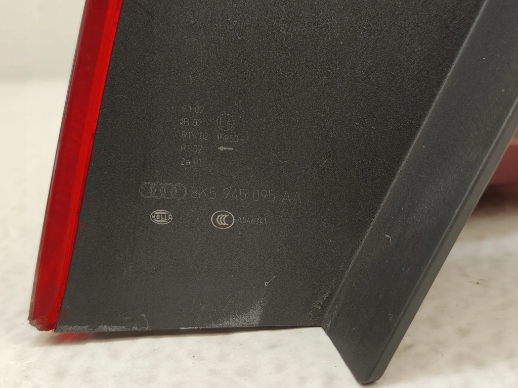 фото №10, Audi a4 b8 sedan lift лампа левая задняя w крыло левый задняя 8k5945095aa