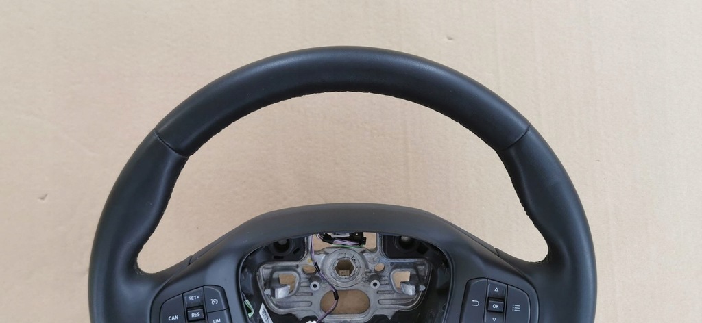 фото №6, Ford focus mk4 2018-23r.- воздуховод кожа