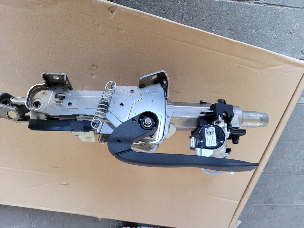 фото №7, Vw golf sportsvan колонка рулевая трансмиссия