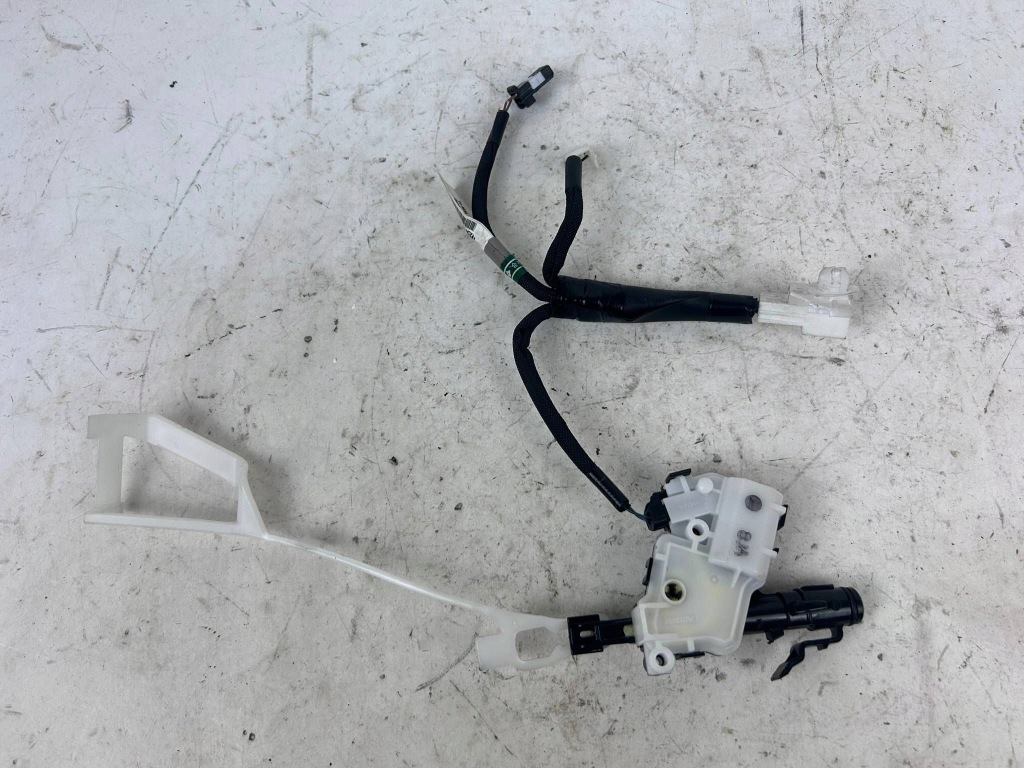 Трос заливної пального toyota mirai Недорого