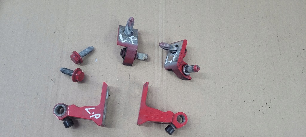 фото №1, A3 8v s3 петля петли дверь левая левый перед sedan lz3m