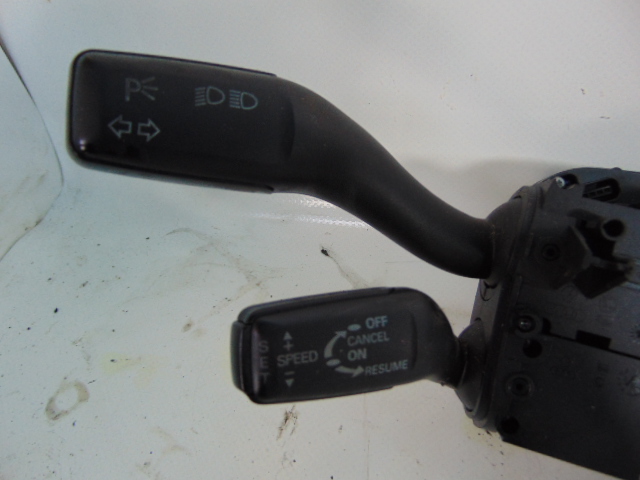 фото №2, Переключатели комбинированный audi a4 b7 06r