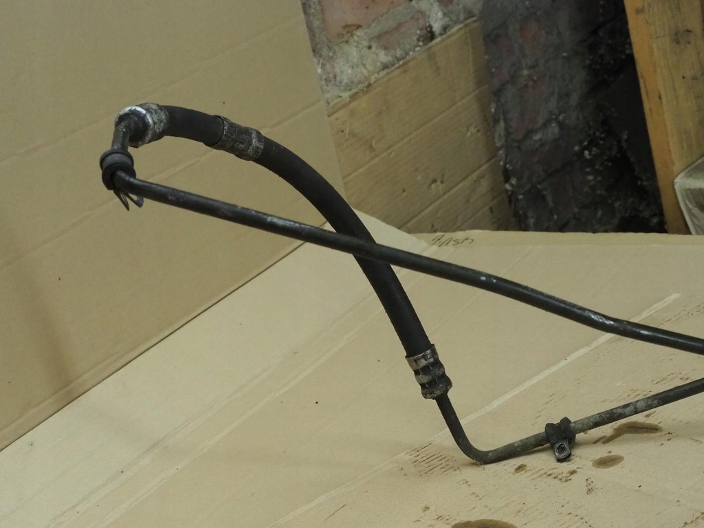 фото №14, Шланг підсилювача volvo v70 ii 2.4 turbo бензин b5244t 2000r-