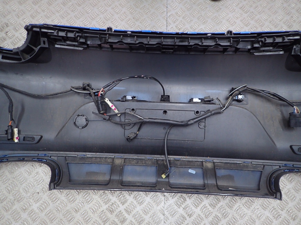 фото №9, Porsche 991 911 gts бампер задній kompletny 4 pdc джгут n39