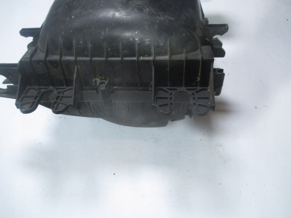 фото №5, Корпус фильтра воздуха master movano ii 3.0 03- 8200488874