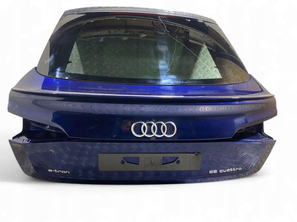 Audi e-tron 2021 задняя крышка багажника багажника Недорого