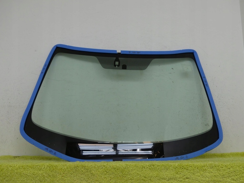 фото №1, Стекло перед лобовое nówa oryg eclipse cross