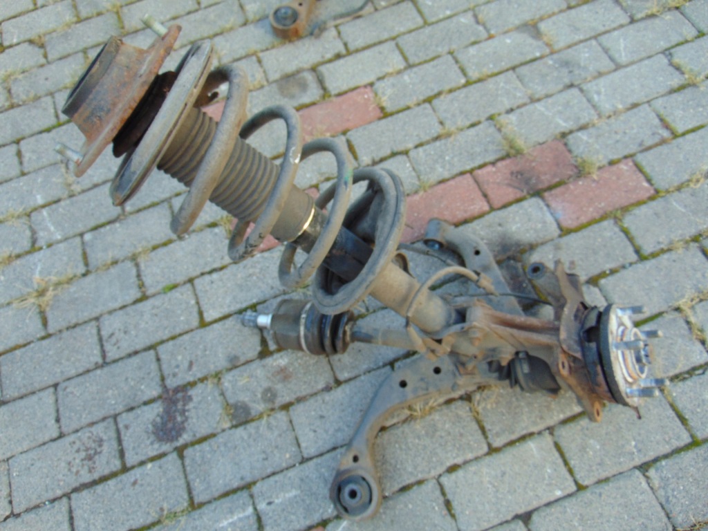 фото №2, Mcperson поворотный кулак левый перед kia sportage ii 4x4