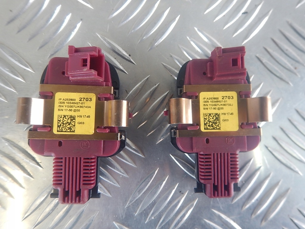 фото №14, Mercedes-benz a w177 передняя часть правый lower бампер решётка a1778858400 original