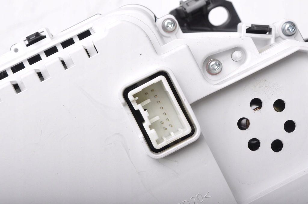 фото №8, Volvo v40 ii 2.0 d3 счетчик приборы 31412270