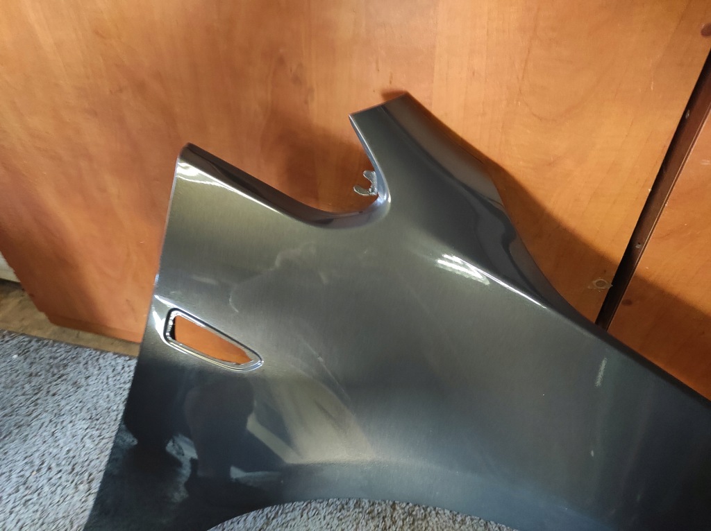 Крыло  правый  перед opel astra j z190 Цена