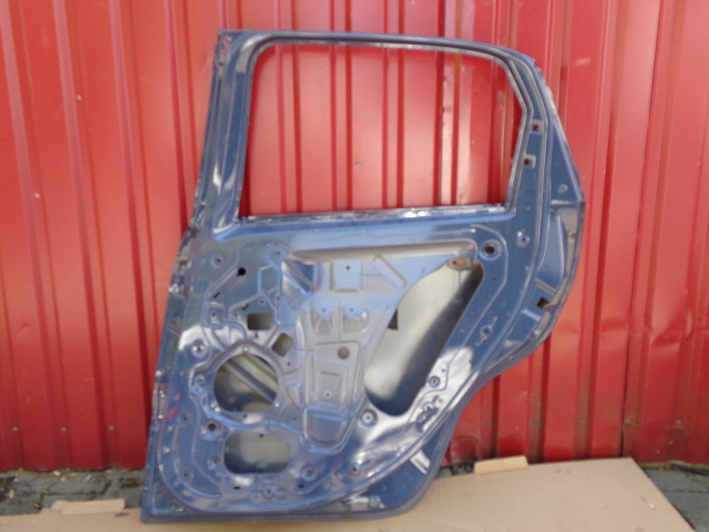 Fiat 500l дверь правое Цена