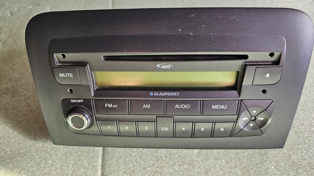 фото №1, Fiat croma ii радио радиопроигрыватель cd mp3 blaupunkt 7354323330