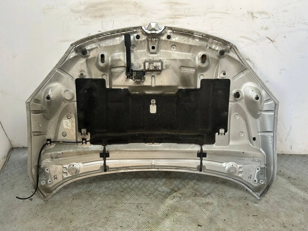 Капот крышка двигателя комплектная renault megane 3 ted69 Киев