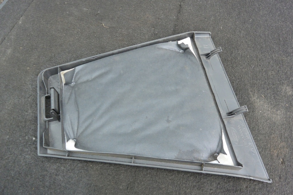 фото №5, Заглушка обшивка багажника land rover discovery iii