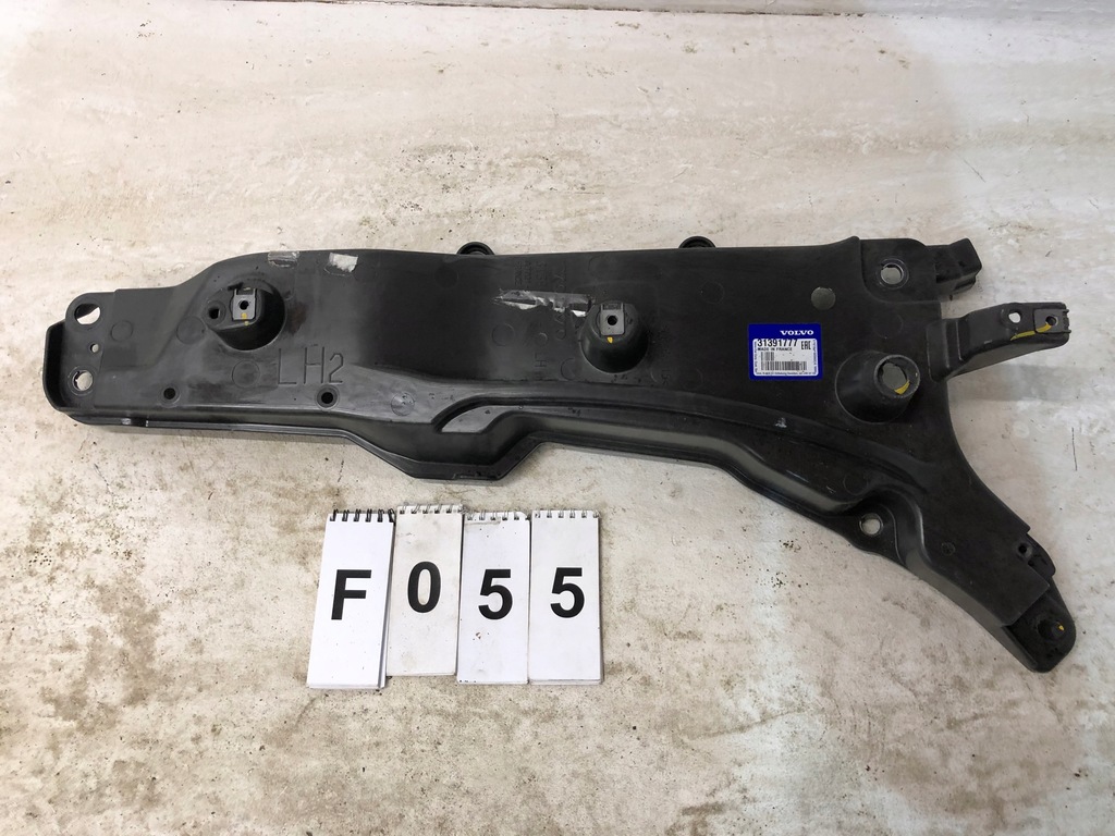 фото №11, Кронштейн крыла левая volvo xc90 16- 31391777