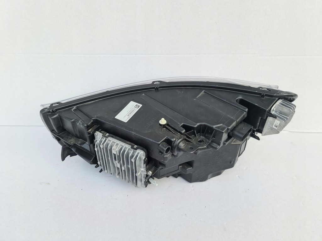 фото №5, Volvo xc40 лампа full led правая 31655636